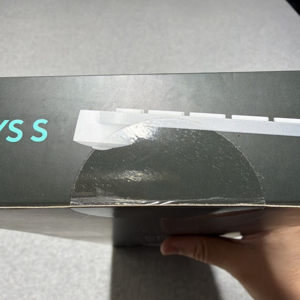 Logitech MX Keys S Advanced Wireless Illuminated Keyboard Pale Grey - Picture 5 of 5